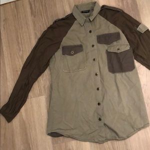 Army green Topshop botton down top